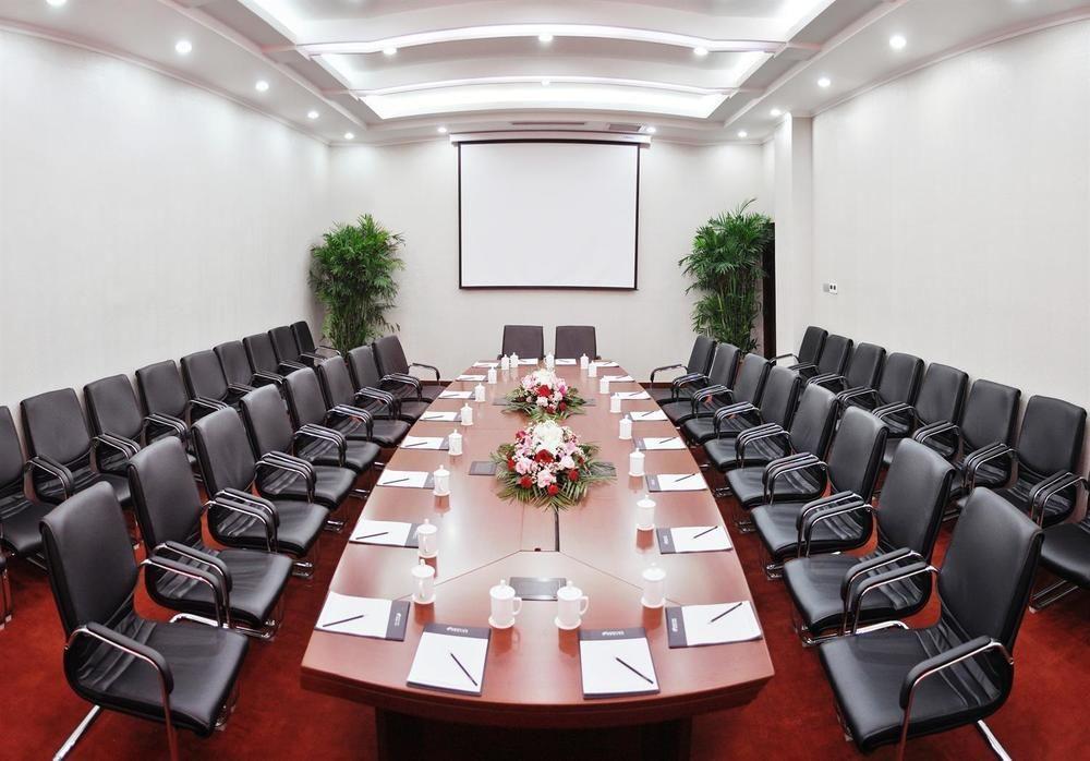 Changchun Ya Tai Hotel Buitenkant foto