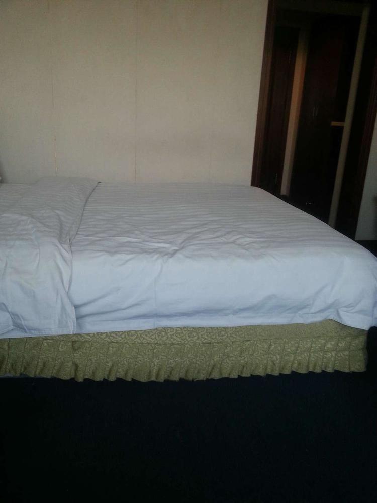 Changchun Ya Tai Hotel Buitenkant foto