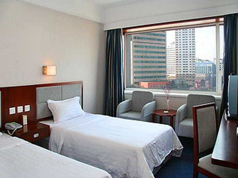 Changchun Ya Tai Hotel Buitenkant foto